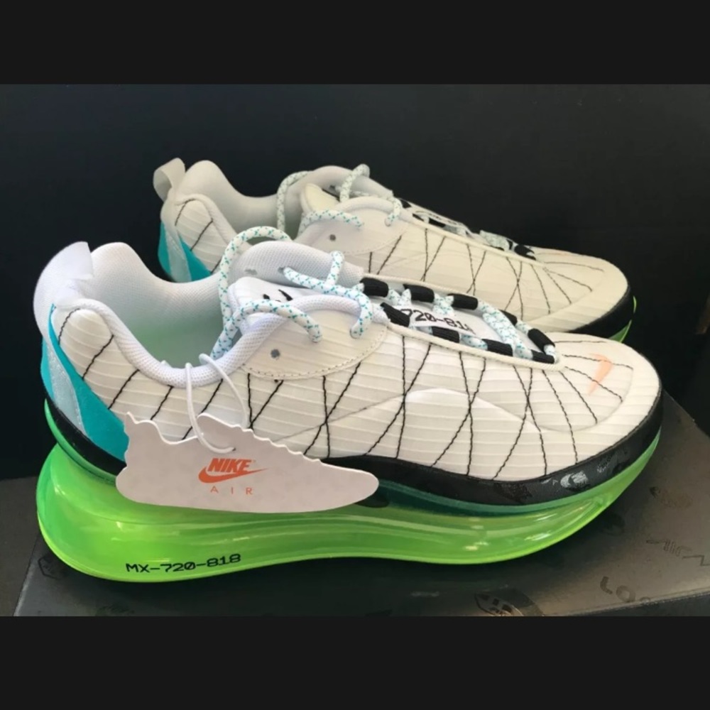 Nike Air Max 720-818 White / Ghost Green